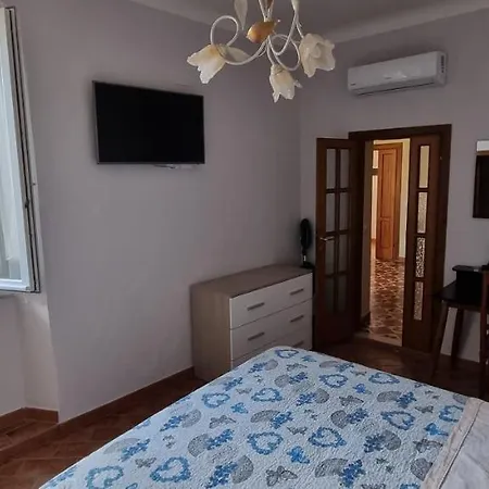 Apartment Dalla Raffy *